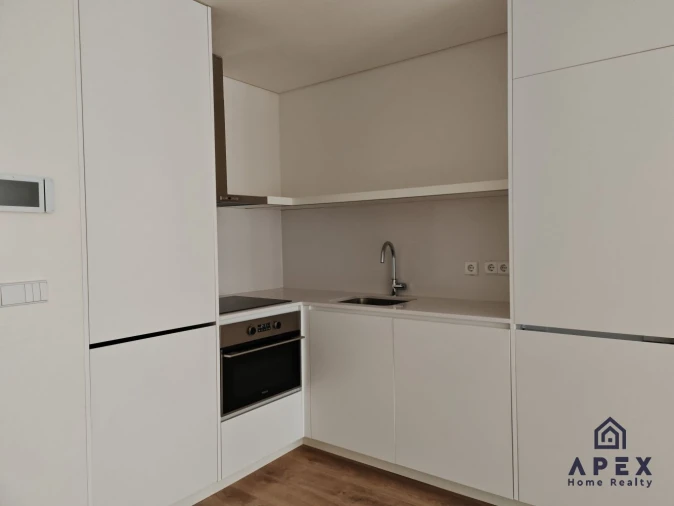 Apartamento T1 para Venda em Santo António Foto 2