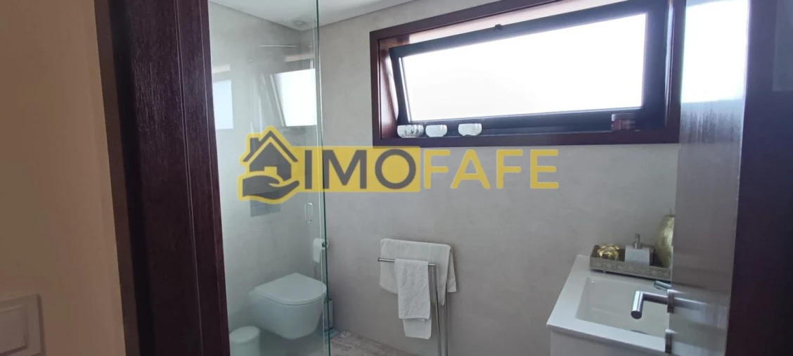 Moradia T3 para Venda em Medelo Foto 28