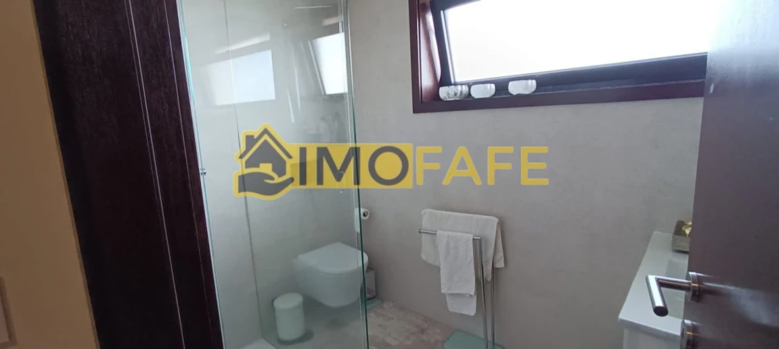 Moradia T3 para Venda em Medelo Foto 30