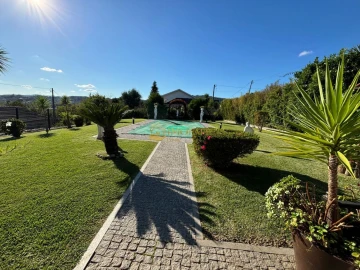 Moradia T3 para Venda em Fornelos