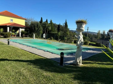 Moradia T3 para Venda em Fornelos