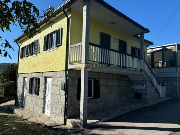 Moradia T3 para Venda em Fornelos