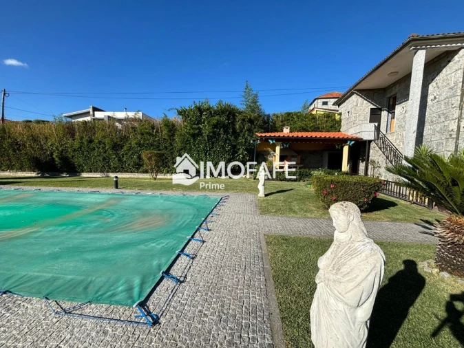 Moradia T3 para Venda em Fornelos Foto 3