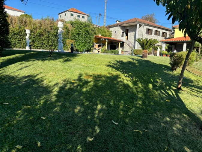 Moradia T3 para Venda em Fornelos Foto 2