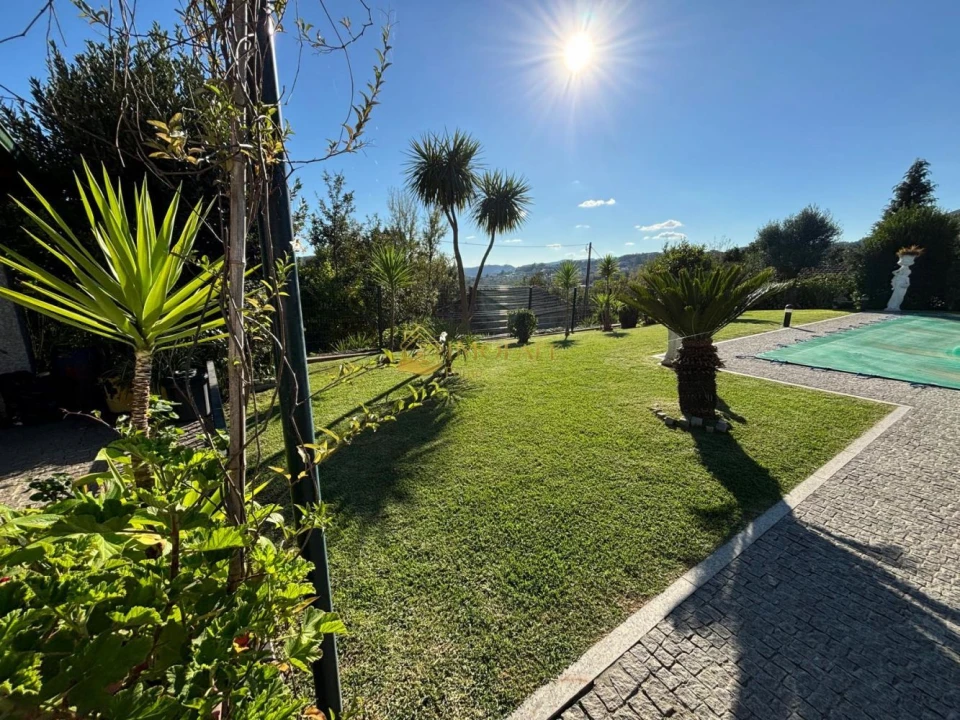 Moradia T3 para Venda em Fornelos Foto 5