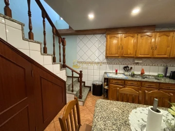 Moradia T3 para Venda em Cepães e Fareja