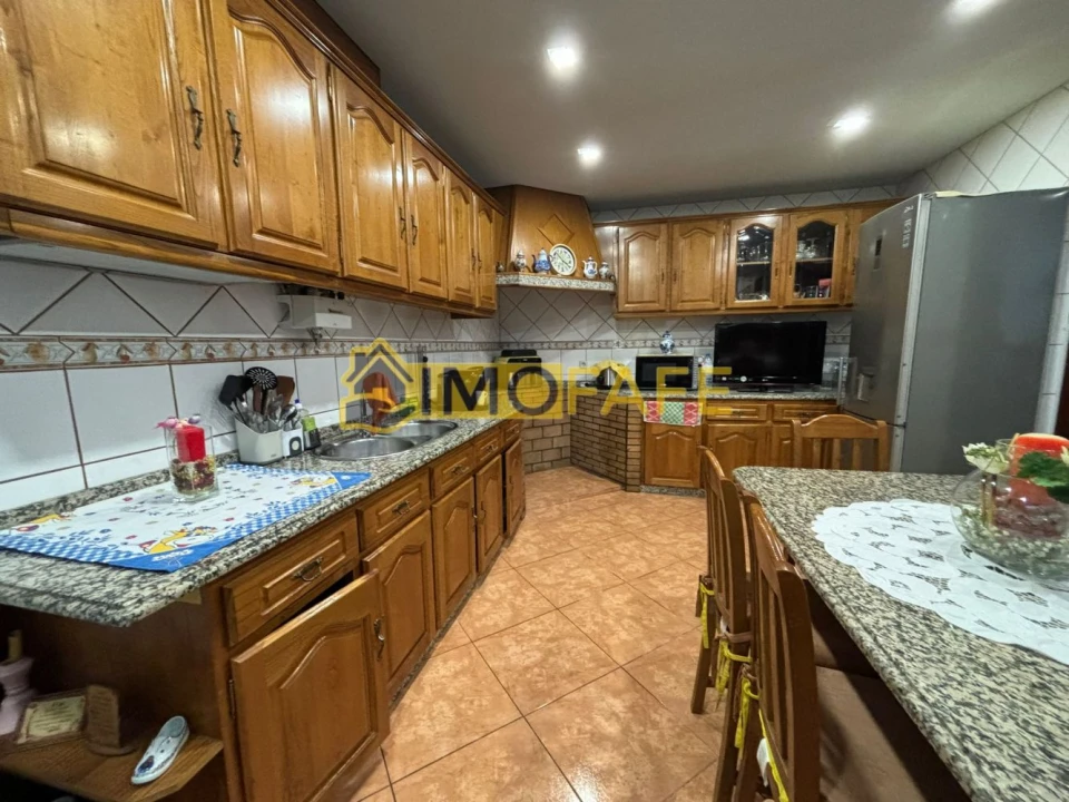 Moradia T3 para Venda em Cepães e Fareja Foto 5