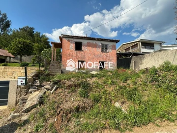 Moradia T2 para Venda em Britelo, Gémeos e Ourilhe
