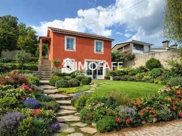 Moradia T2 para Venda em Britelo, Gémeos e Ourilhe