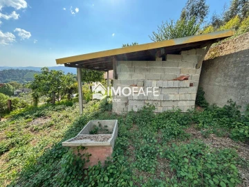 Moradia T2 para Venda em Britelo, Gémeos e Ourilhe