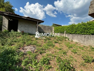 Moradia T2 para Venda em Britelo, Gémeos e Ourilhe