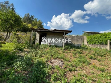 Moradia T2 para Venda em Britelo, Gémeos e Ourilhe