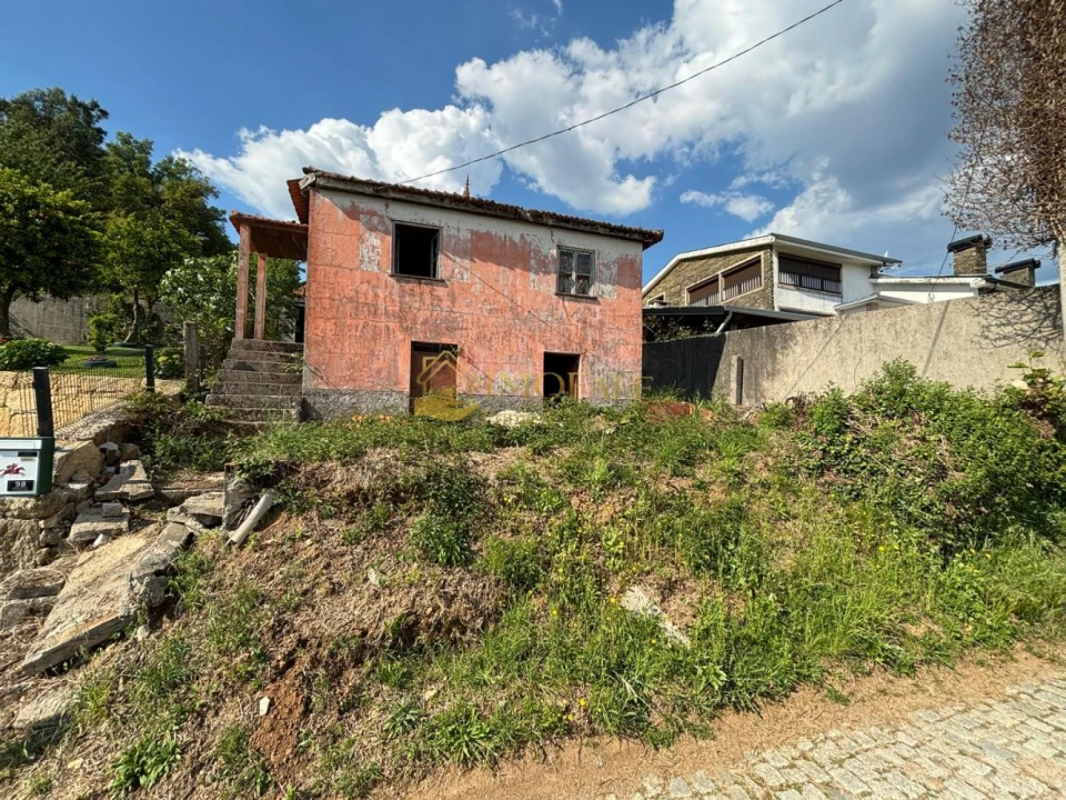 Moradia T2 para Venda em Britelo, Gémeos e Ourilhe Foto 4