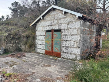 Moradia T0 para Venda em Moreira do Rei e Várzea Cova