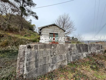 Moradia T0 para Venda em Moreira do Rei e Várzea Cova