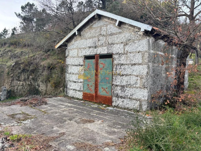 Moradia T0 para Venda em Moreira do Rei e Várzea Cova Foto 1