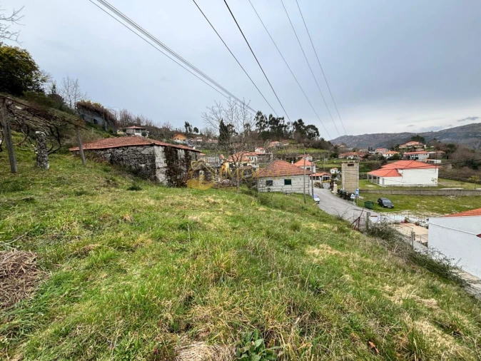 Moradia T0 para Venda em Moreira do Rei e Várzea Cova Foto 11