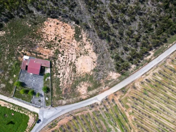 Terreno para Venda em Campelos e Outeiro da Cabeça