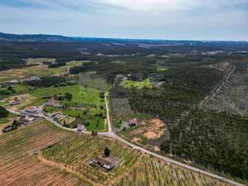 Terreno para Venda em Campelos e Outeiro da Cabeça