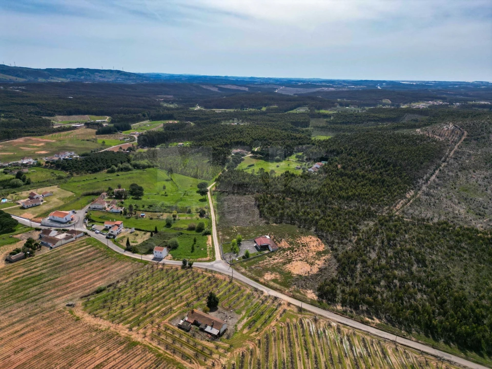 Terreno para Venda em Campelos e Outeiro da Cabeça Foto 12