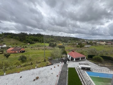 Moradia T6 para Venda em Boa Aldeia, Farminhão e Torredeita