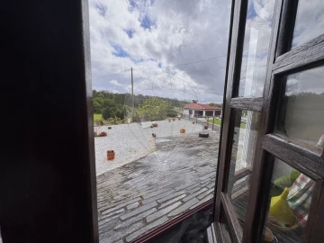 Moradia T6 para Venda em Boa Aldeia, Farminhão e Torredeita