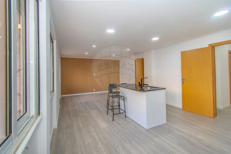 Apartamento T2 para Venda em Alhandra, São João dos Montes e Calhandriz Foto 3