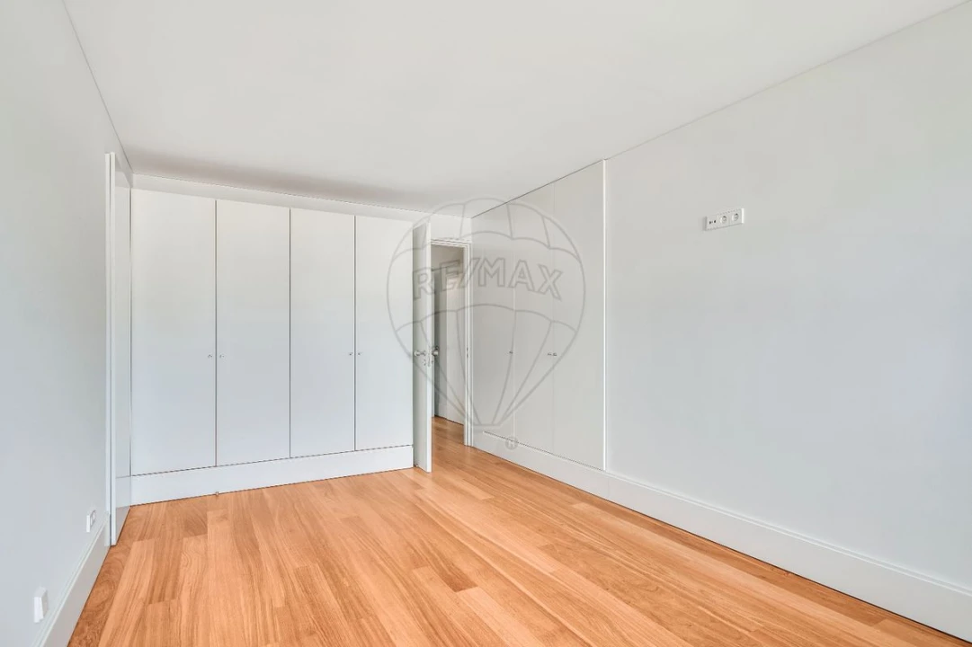 Apartamento T1 para Arrendamento em Bonfim Foto 15