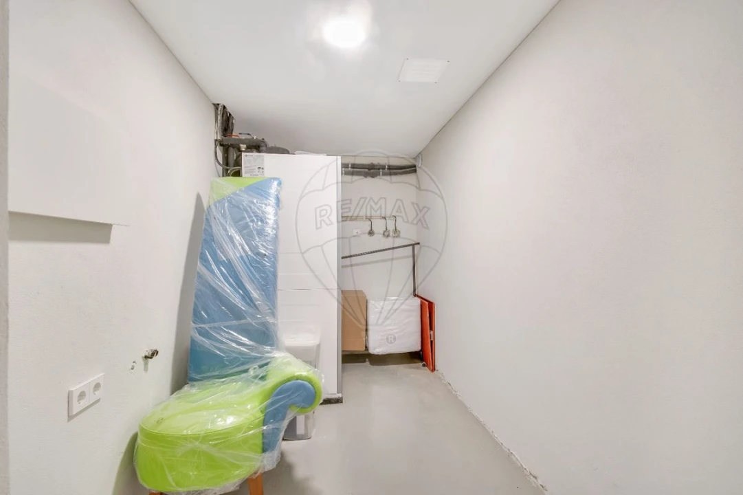 Apartamento T1 para Arrendamento em Bonfim Foto 18