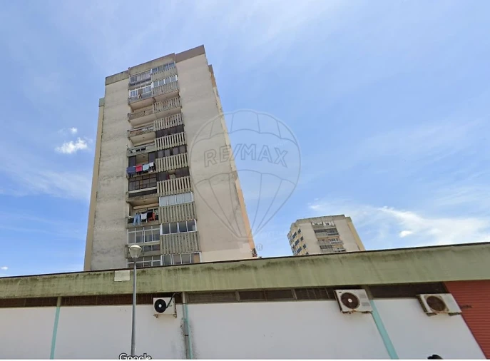 Apartamento T3 para Venda em Santo Antonio da Charneca Foto 6