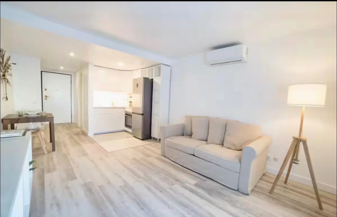 Apartamento T1 para Venda em Cascais e Estoril Foto 7