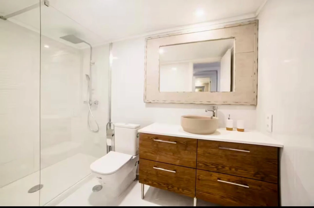 Apartamento T1 para Venda em Cascais e Estoril Foto 9