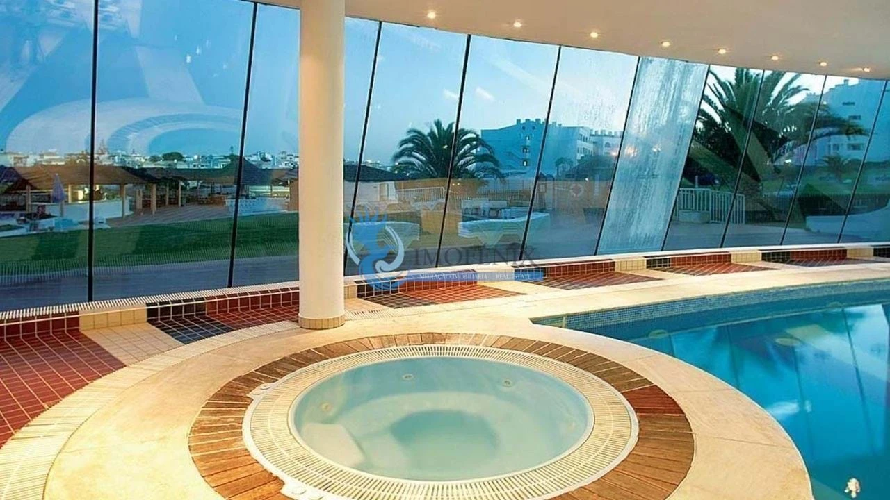 Apartamento T1 para Venda em Albufeira e Olhos de Água Foto 12