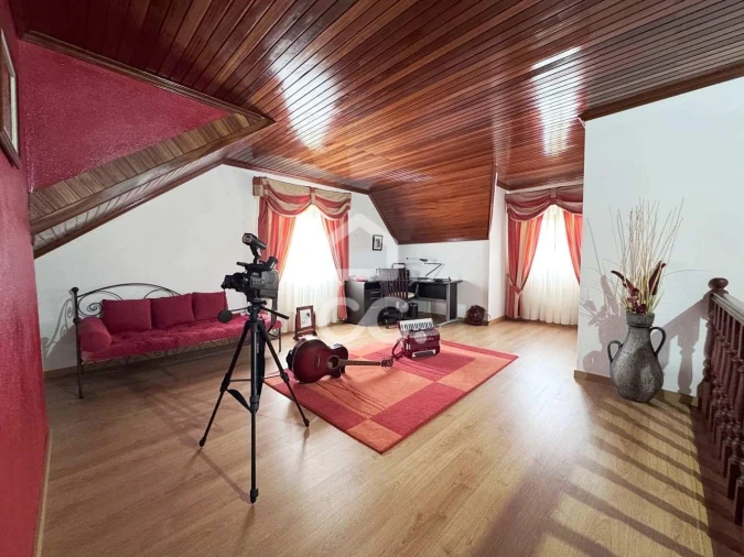 Moradia T3 para Venda em Queiriga Foto 22