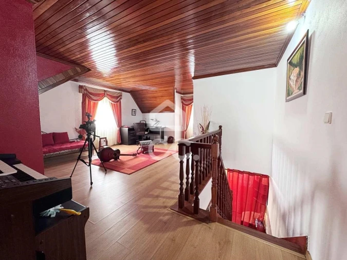 Moradia T3 para Venda em Queiriga Foto 21