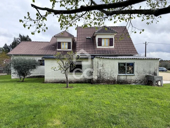 Moradia T3 para Venda em Queiriga Foto 38