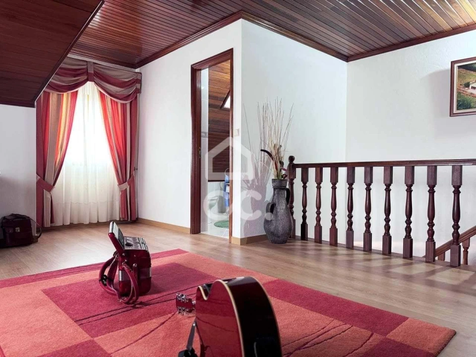 Moradia T3 para Venda em Queiriga Foto 24