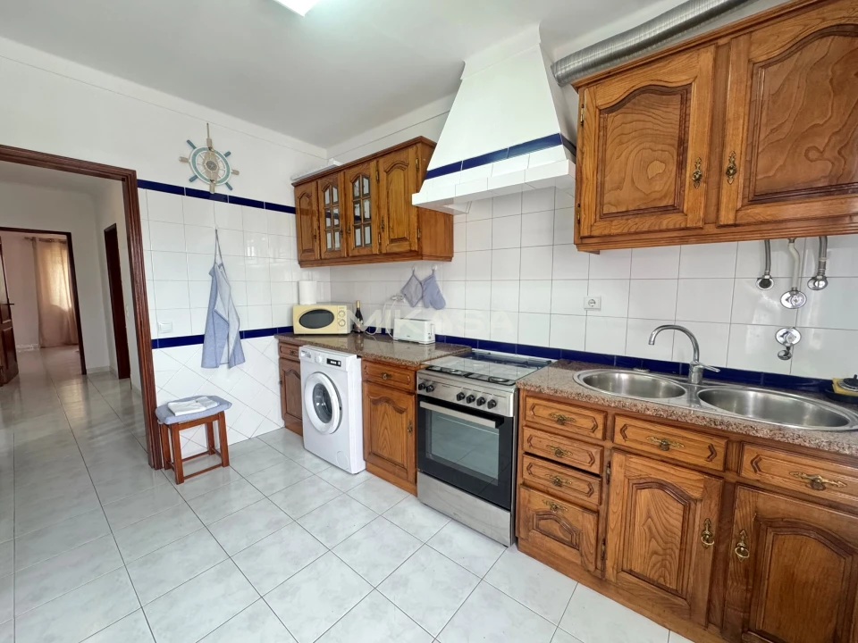 Apartamento T2 para Venda em Lagos (São Sebastião e Santa Maria) Foto 10