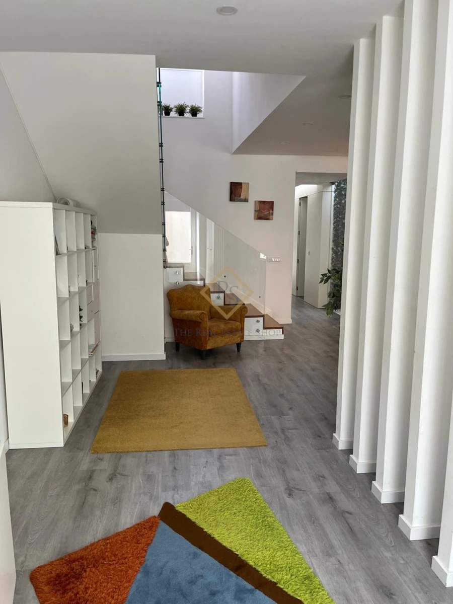 Moradia T4 para Venda em Santa Maria Maior e Monserrate e Meadela Foto 23