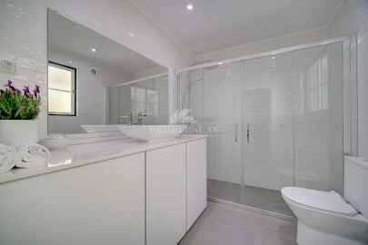 Apartamento T2 para Venda em Alcantara