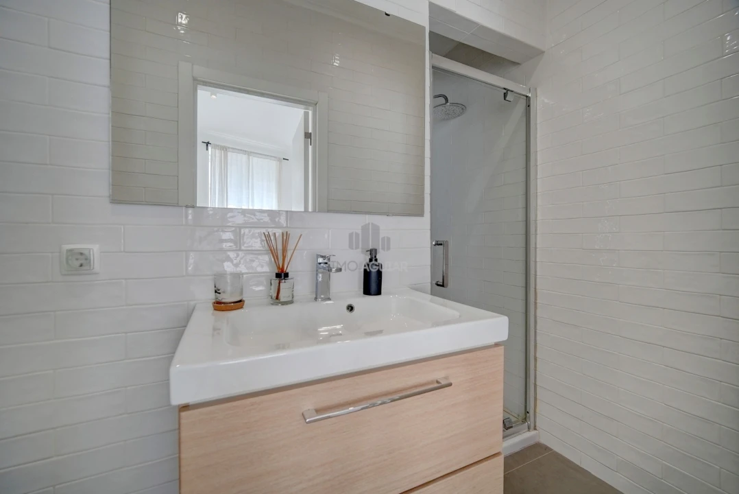 Apartamento T2 para Venda em Alcantara Foto 15