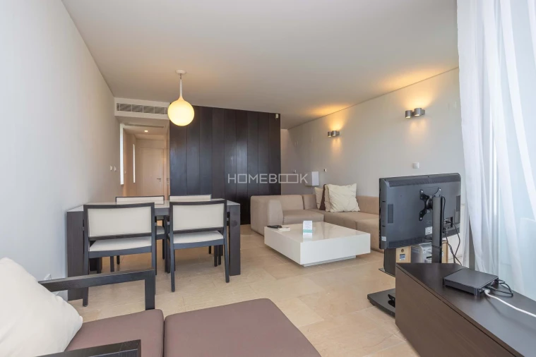 Apartamento T1 para Venda em Carvalhal Foto 7