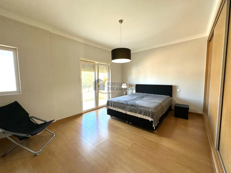 Moradia T3 para Venda em Albufeira e Olhos de Água Foto 26