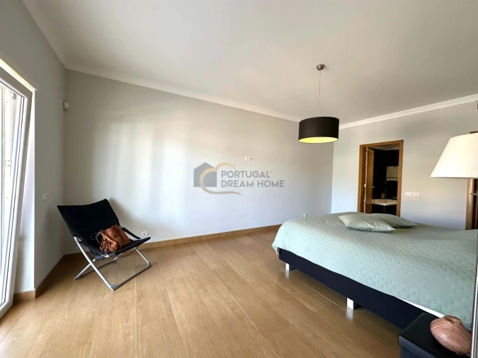 Moradia T3 para Venda em Albufeira e Olhos de Água Foto 16