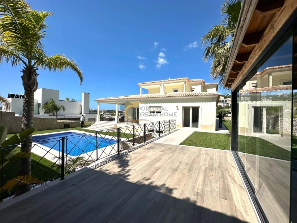Moradia T3 para Venda em Albufeira e Olhos de Água Foto 2