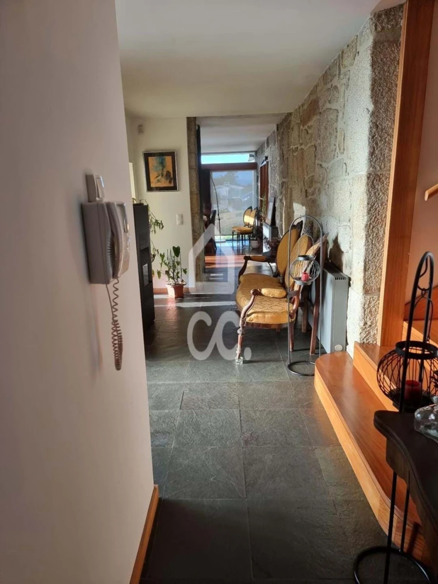 Moradia T5 para Venda em Lanhelas Foto 13