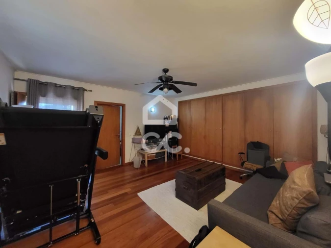 Moradia T5 para Venda em Lanhelas Foto 42