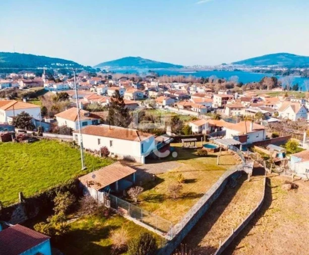 Moradia T5 para Venda em Lanhelas Foto 45