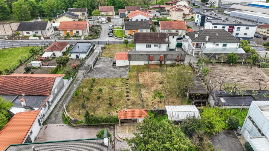 Moradia T6 para Venda em Medelo Foto 37