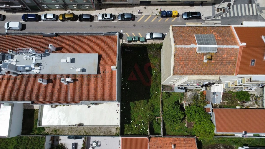 Terreno para Venda em Encosta do Sol Foto 11